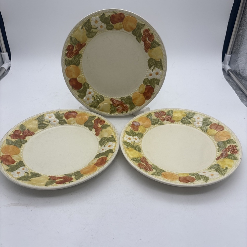 Set Lot 3 Vernon Ware Della Robbia Metlox Salad Plates 5 5/8"
